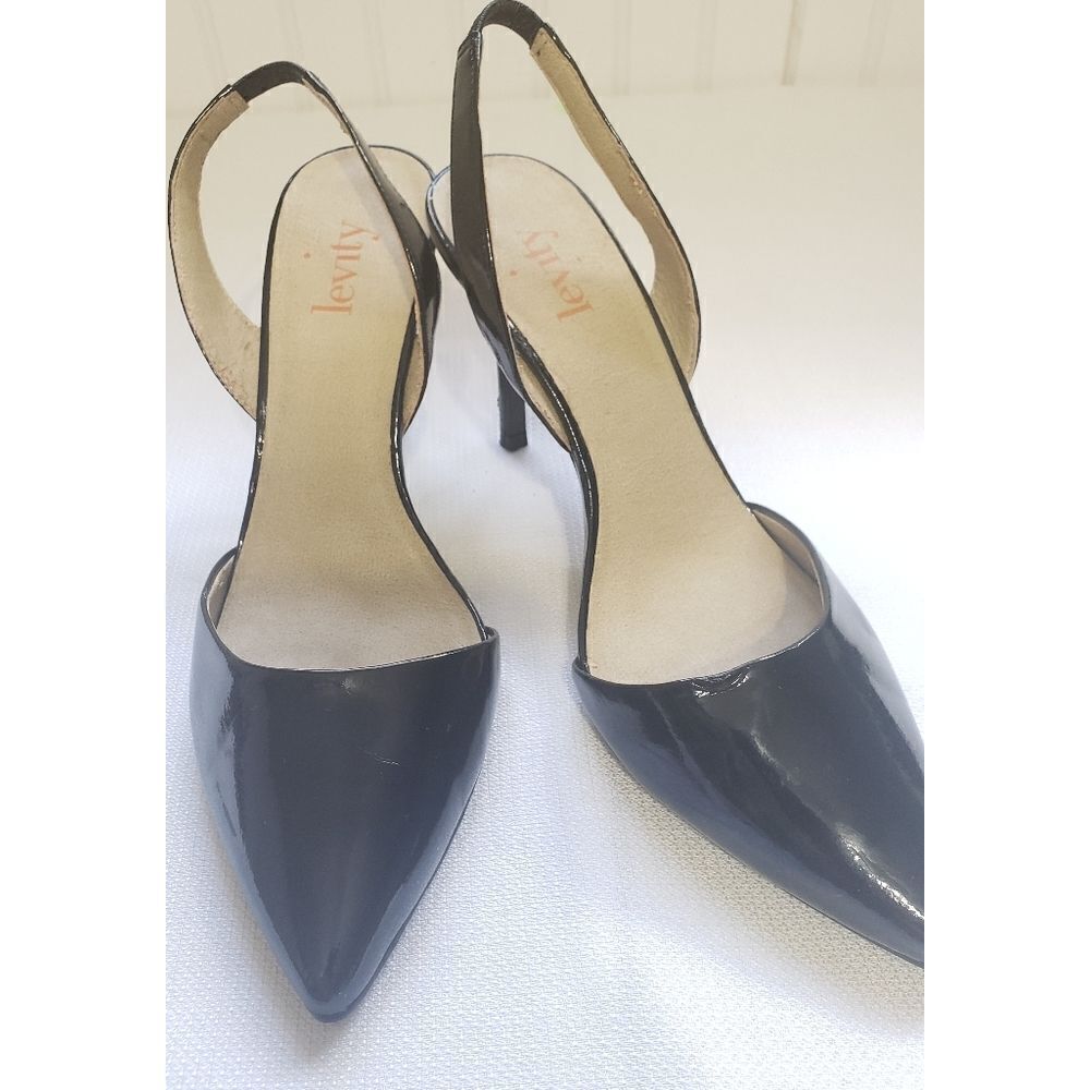 Levity pumps 